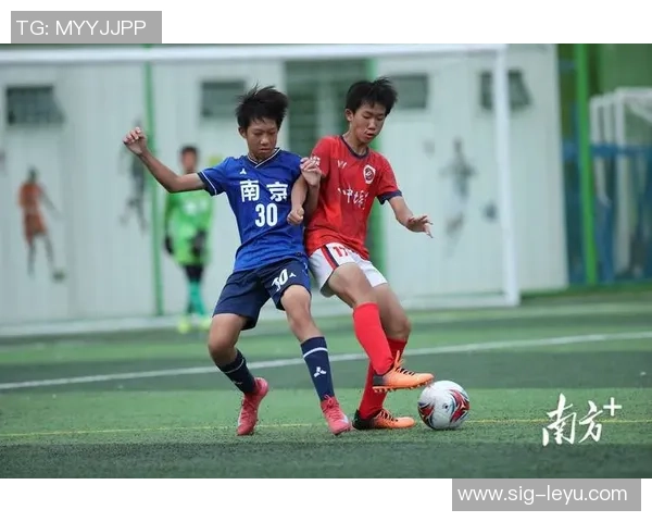 重温经典PES2013足球小将带你重回青春绿茵场的激情岁月